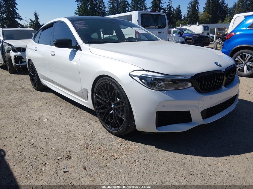 2019 BMW 6er VIN WBAJV6C51KBK08330 — IAAI salvage auction photo