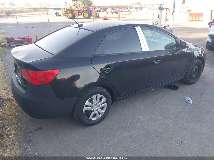 2011 Kia Forte VIN KNAFU4A29B5459844 IAAI salvage auction — RIGHT SIDE, Salvage (Utah), sold $500 on 2026-09-11 (photo 4)