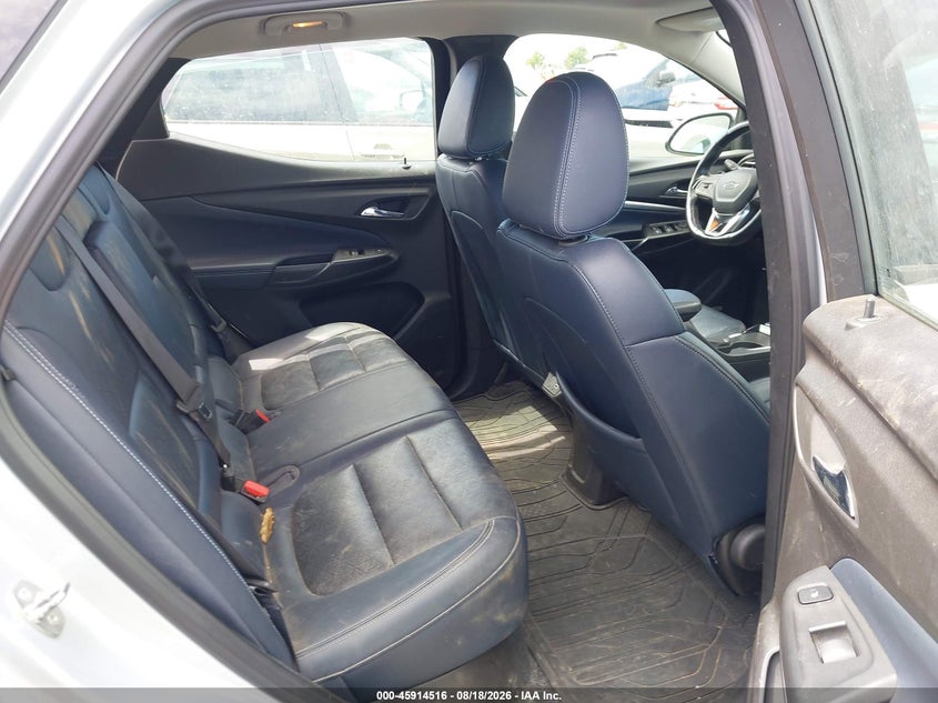 2023 Chevrolet Bolt euv VIN 1G1FZ6S02P4135718 IAAI salvage auction — SIDE, Salvage (California), sold $8,700 on 2026-08-28 (photo 8)