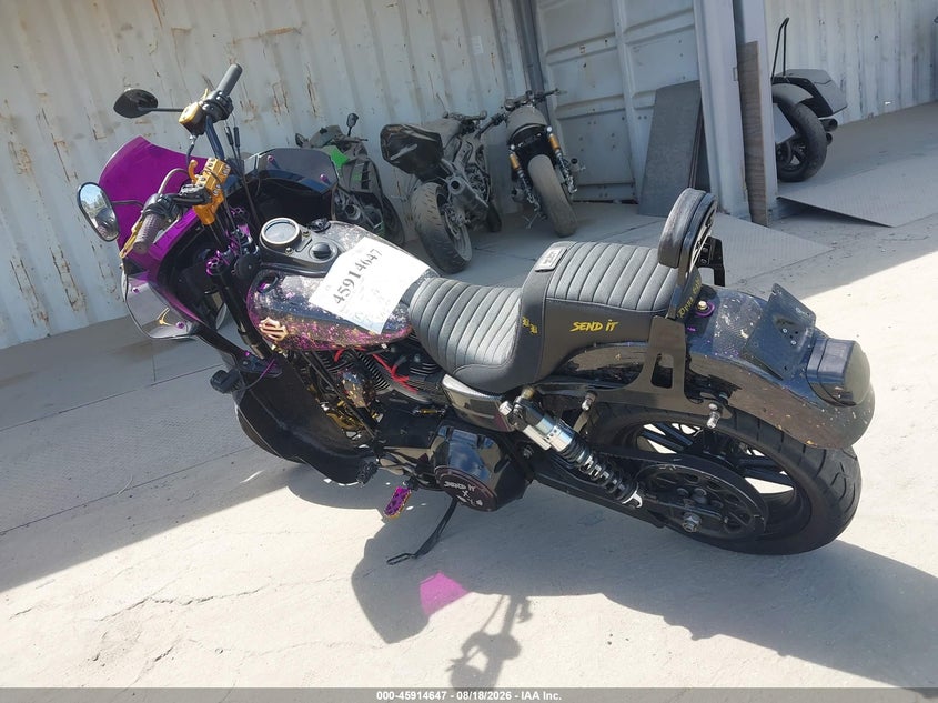 2016 Harley-davidson VIN 1HD1GXM39GC317277 IAAI salvage auction — RIGHT FRONT, Wait Title, sold $9,450 on 2026-09-16 (photo 3)