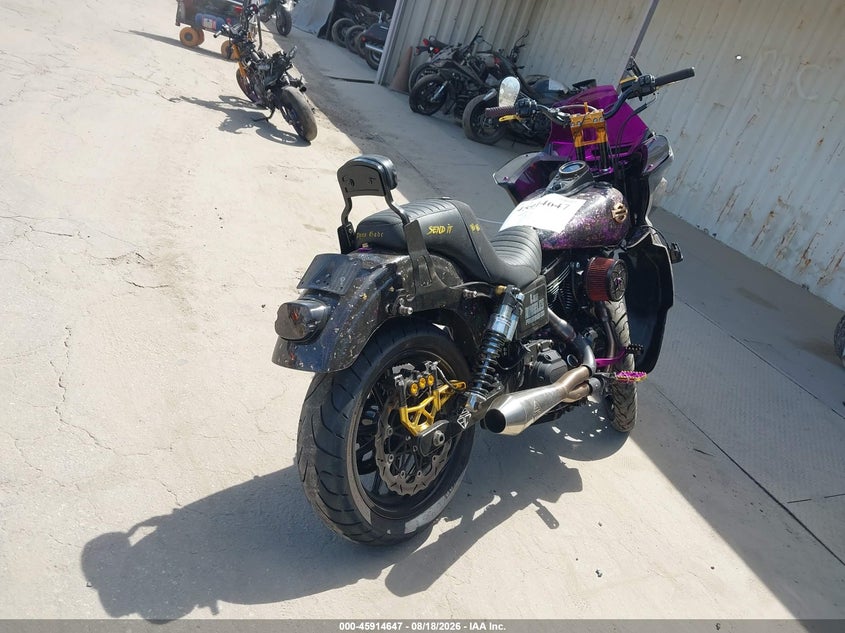 2016 Harley-davidson VIN 1HD1GXM39GC317277 IAAI salvage auction — RIGHT FRONT, Wait Title, sold $9,450 on 2026-09-16 (photo 4)