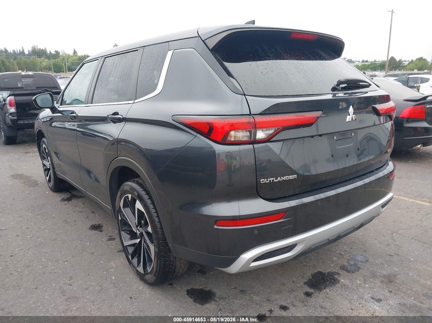 2024 Mitsubishi Outlander VIN JA4J4VA8XRZ050482 IAAI salvage auction — FRONT END, Salvage Title, sold $8,100 on 2026-09-05 (photo 3)