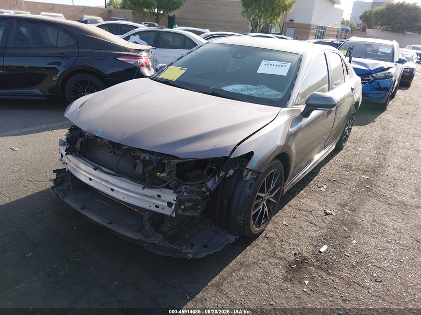 2022 Toyota Camry VIN 4T1G11AK2NU641082 IAAI salvage auction — FRONT & REAR, Salvage Certificate (California), sold $6,200 on 2026-08-24 (photo 2)