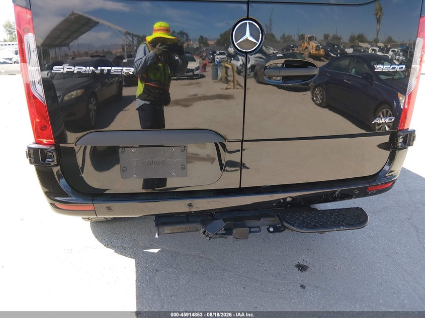 2023 Mercedes-Benz Sprinter VIN W1W4NBVY4PT129465 IAAI salvage auction — Rear End, Salvage (California), sold $26,250 on 2026-09-25 (photo 6)