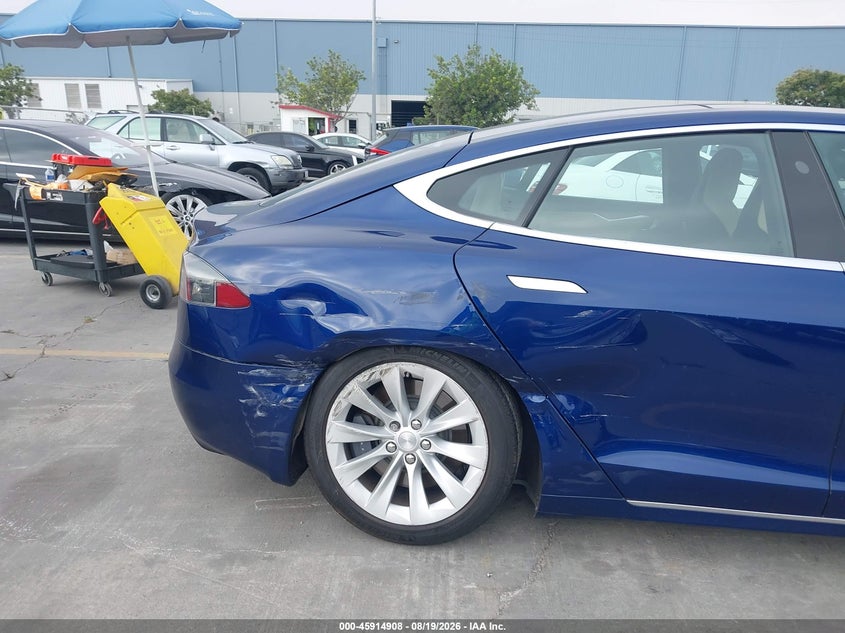 2016 Tesla Model s VIN 5YJSA1E14GF174338 IAAI salvage auction — RIGHT REAR, Salvage (California), sold $5,450 on 2026-09-08 (photo 6)