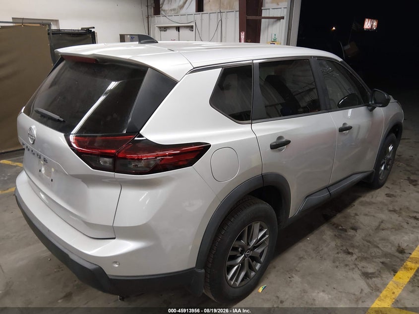 2025 Nissan Rogue VIN 5N1BT3AA1SC817550 IAAI salvage auction — SIDE, Wait Title, sold $0 on 2026-09-25 (photo 4)