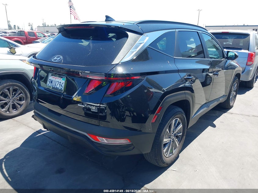 2024 Hyundai Tucson VIN KM8JBCD1XRU205104 IAAI salvage auction — REAR END, Salvage Title, sold $10,700 on 2026-09-30 (photo 4)