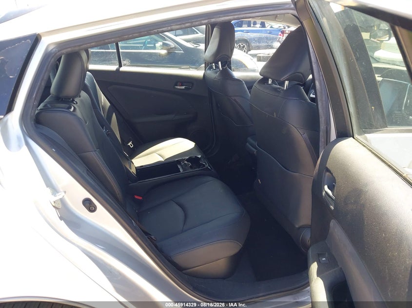 2017 Toyota Prius prime VIN JTDKARFP8H3060102 IAAI salvage auction — NORMAL WEAR, Clear - Dealer Only (California), sold $7,250 on 2026-08-26 (photo 8)