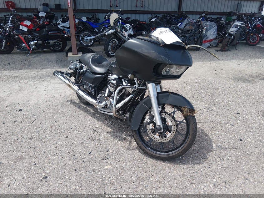 2017 Harley-davidson Road glide VIN 1HD1KTC17HB664881 IAAI salvage auction — ROLLOVER, Wait Title, sold $2,550 on 2026-10-12 (photo 1)