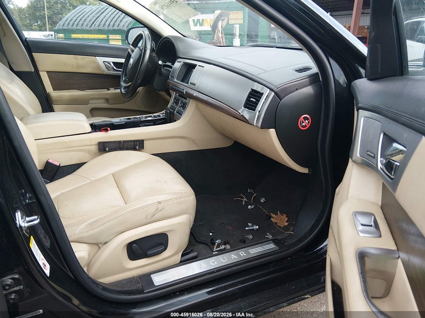 2013 Jaguar Xf VIN SAJWA0ES9DPU07167 IAAI salvage auction — RIGHT SIDE, Clear (Tennessee), sold $1,300 on 2026-09-14 (photo 5)