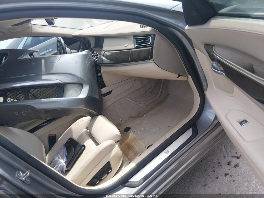 2012 BMW 7er VIN WBAKB8C50CC964963 IAAI salvage auction — NORMAL WEAR, Salvage Title, sold $1,500 on 2026-09-13 (photo 5)