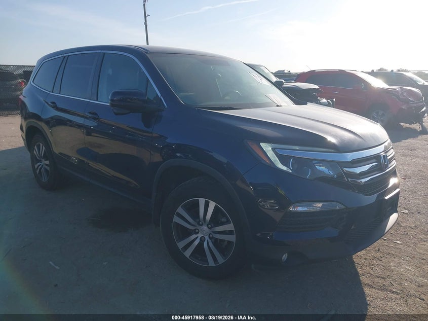 2017 Honda Pilot VIN 5FNYF5H34HB043038 — IAAI salvage auction photo