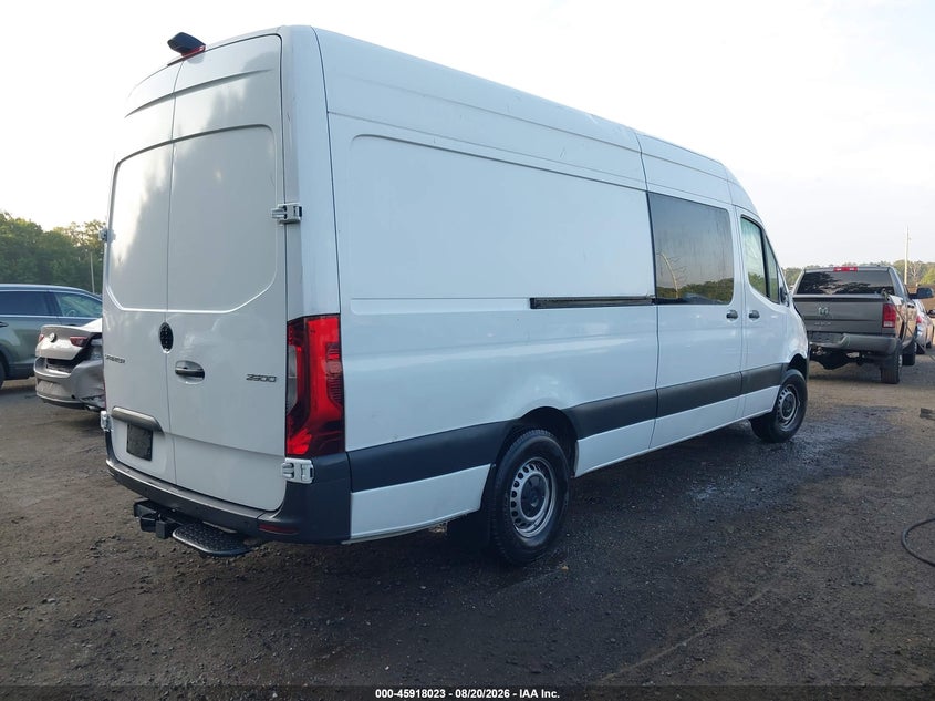 2023 Mercedes-benz Sprinter VIN W1W4NCHY0PT132560 IAAI salvage auction — FRONT END, Wait Title, sold $15,100 on 2026-10-09 (photo 4)