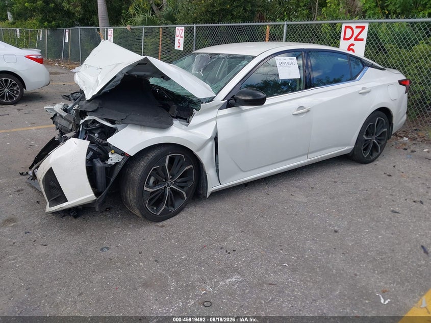 2024 Nissan Altima VIN 1N4BL4CV3RN321096 IAAI salvage auction — FRONT END, Wait Title, sold $950 on 2026-09-28 (photo 2)