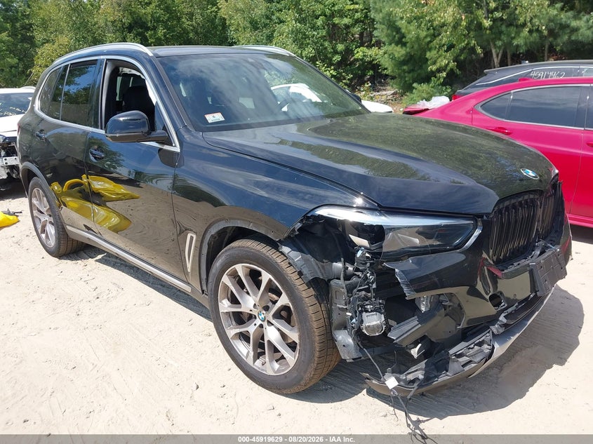2022 BMW X5 VIN 5UXCR6C04N9K66365 — IAAI salvage auction photo
