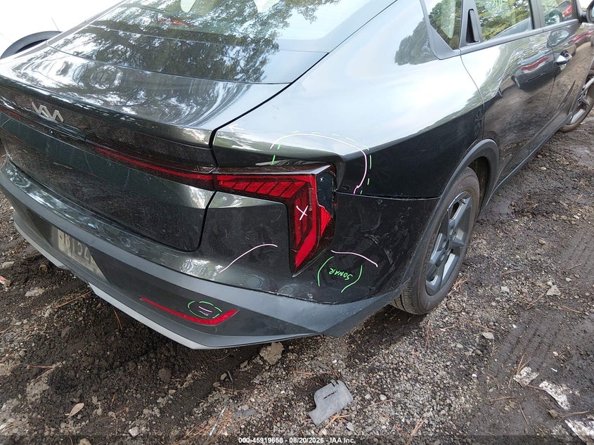 2026 Kia K4 VIN 3KPFT4DE6TE300829 IAAI salvage auction — RIGHT REAR, Enterprise Vehicles Clear Only (Maryland), sold $14,000 on 2026-08-27 (photo 6)