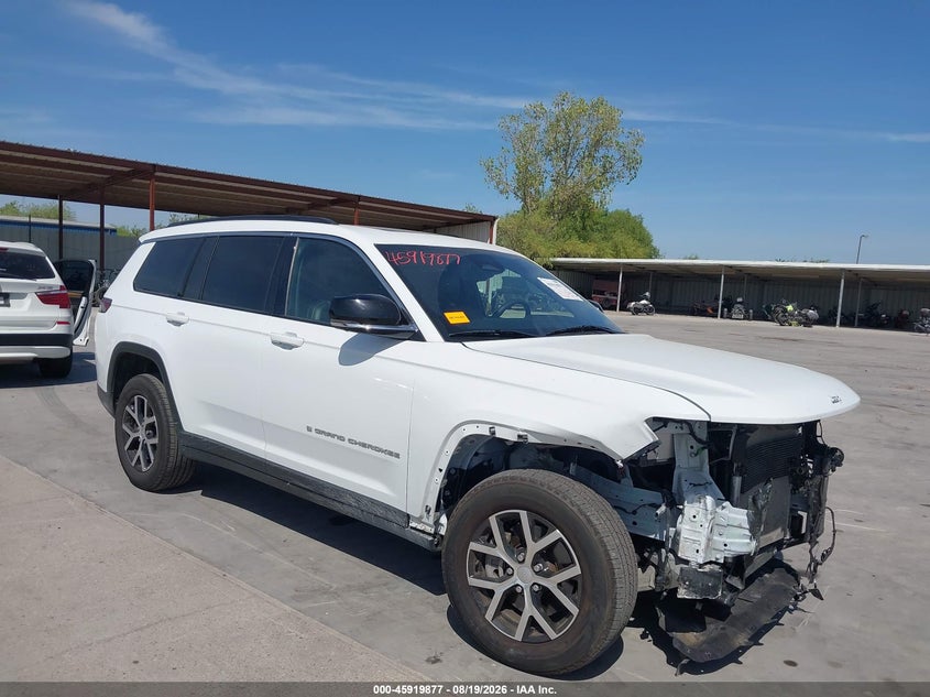 2024 Jeep Grand cherokee VIN 1C4RJKBG7R8549705 — IAAI salvage auction photo