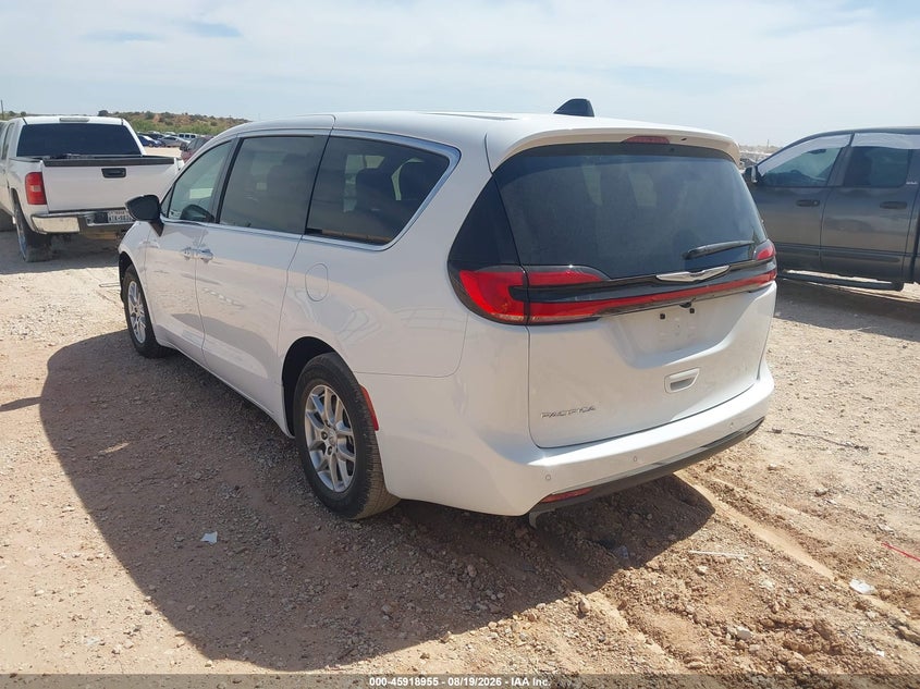 2026 Chrysler Pacifica VIN 2C4RC1BG4TR263374 IAAI salvage auction — FRONT END, Salvage Title, sold $18,100 on 2026-08-22 (photo 3)