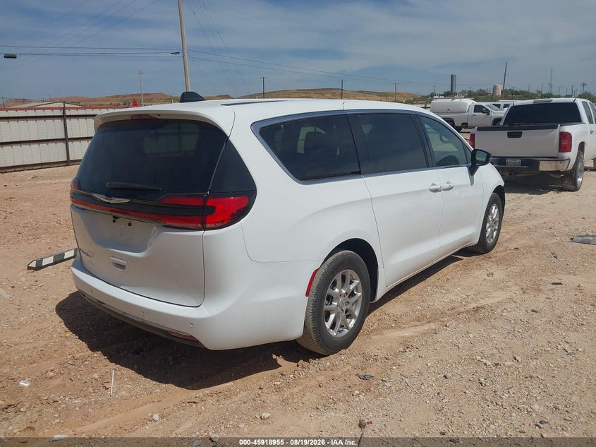 2026 Chrysler Pacifica VIN 2C4RC1BG4TR263374 IAAI salvage auction — FRONT END, Salvage Title, sold $18,100 on 2026-08-22 (photo 4)