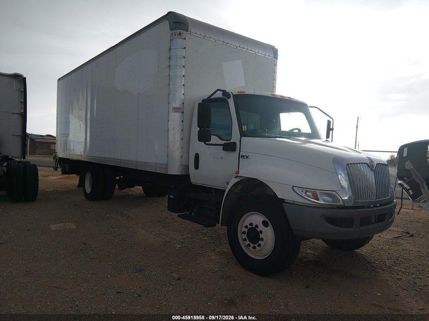 2022 International VIN 3HAEUMML2NL609327 — IAAI salvage auction photo