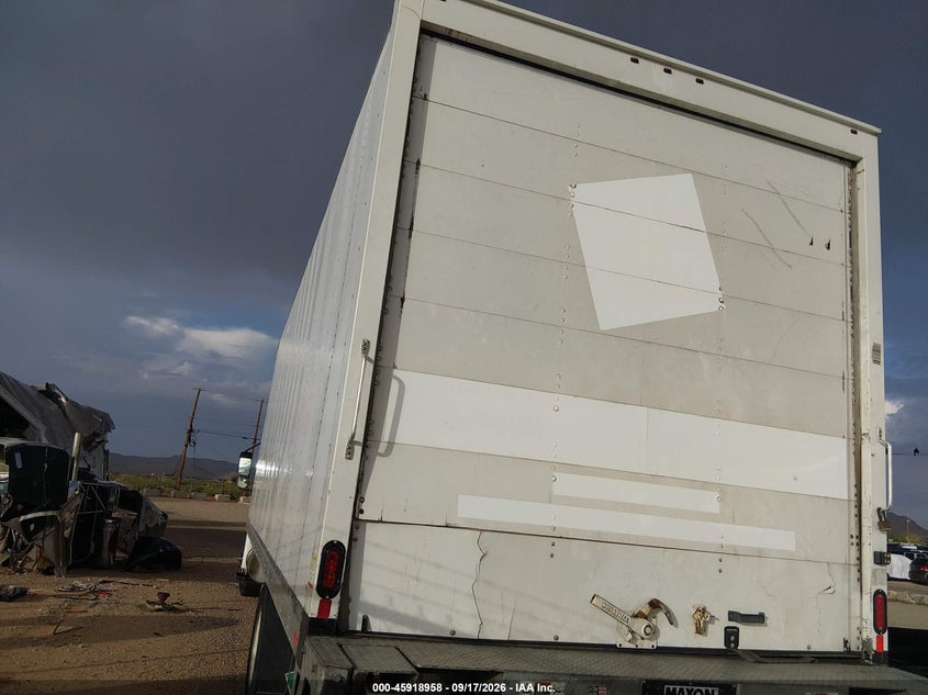2022 International VIN 3HAEUMML2NL609327 IAAI salvage auction — NORMAL WEAR, Salvage Title, sold $10,600 on 2026-09-30 (photo 3)