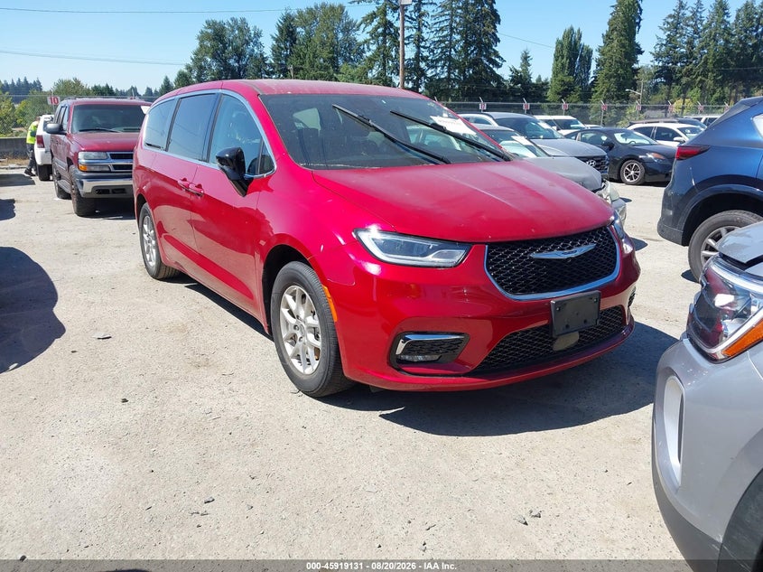 2024 Chrysler Pacifica VIN 2C4RC1BG6RR170185 — IAAI salvage auction photo
