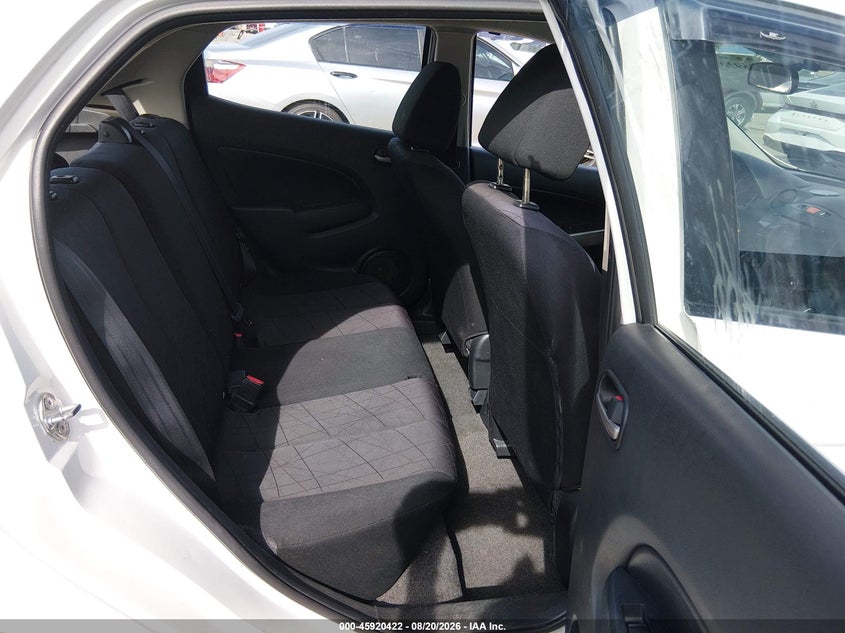 2013 Mazda 2 VIN JM1DE1KZ9D0156709 IAAI salvage auction — REAR END, Wait Title, sold $900 on 2026-09-21 (photo 8)