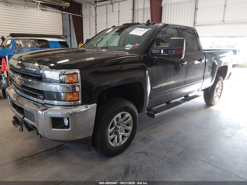 2019 Chevrolet Silverado VIN 2GC2KSEG4K1146784 IAAI salvage auction — HAIL, Salvage Title, sold $7,900 on 2026-09-11 (photo 2)