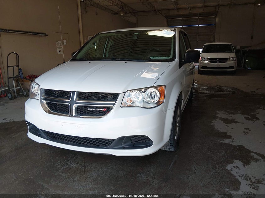 2018 Dodge Grand caravan VIN 2C4RDGBG6JR296681 IAAI salvage auction — NORMAL WEAR, Sf97 (Oklahoma), sold $25 on 2026-09-16 (photo 2)