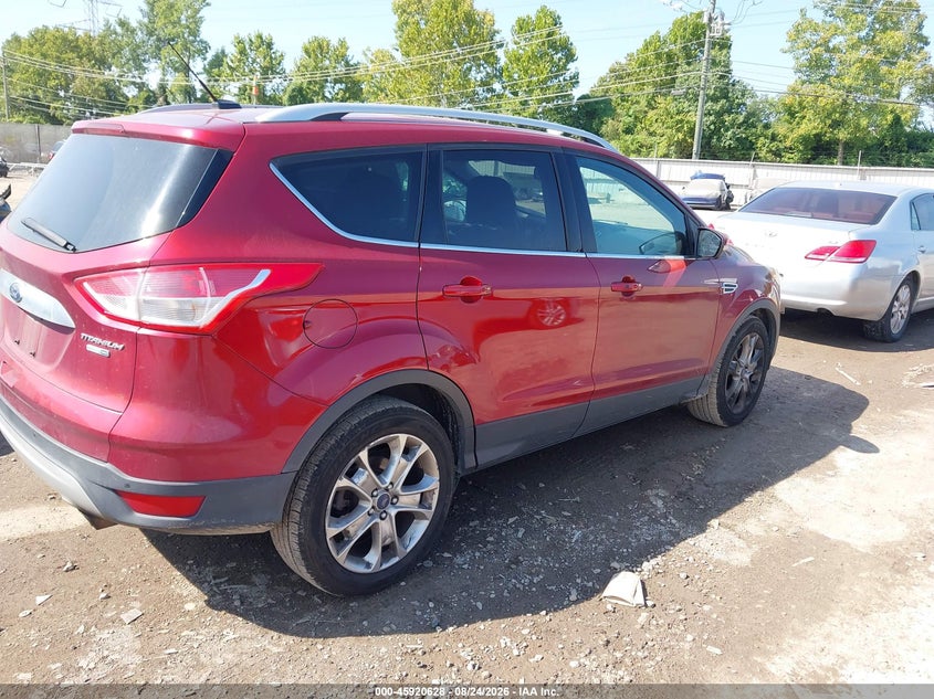 2014 Ford Escape VIN 1FMCU9J93EUE08703 IAAI salvage auction — NORMAL WEAR, Salvage Title, sold $600 on 2026-10-09 (photo 4)