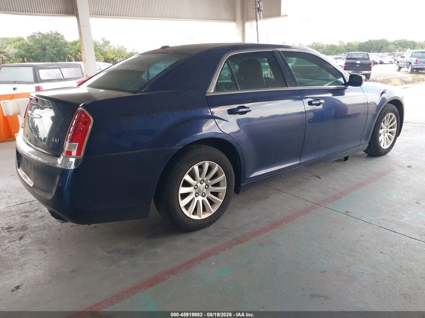 2014 Chrysler 300 VIN 2C3CCAAG6EH146691 IAAI salvage auction — NORMAL WEAR, Clear (Florida), sold $25 on 2026-10-04 (photo 4)
