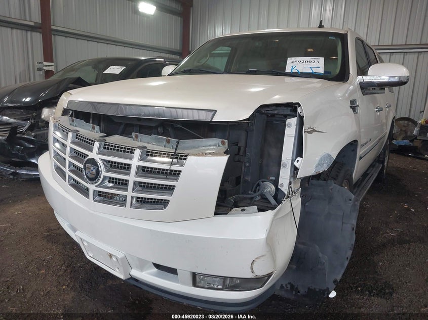 2007 Cadillac Escalade esv VIN 1GYFK66867R266255 IAAI salvage auction — FRONT END, Clear (Virginia), sold $3,900 on 2026-09-10 (photo 6)