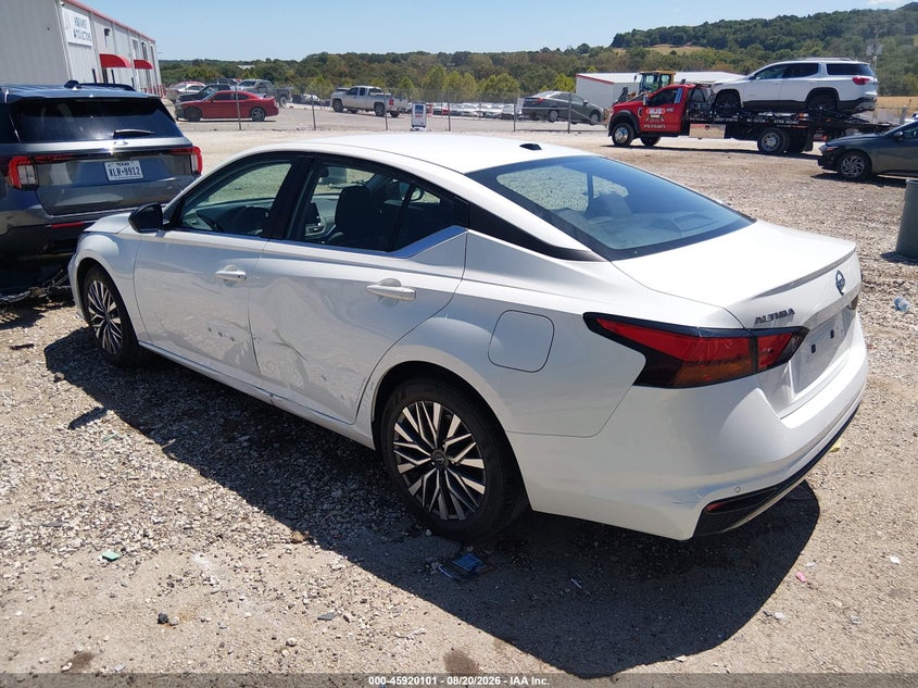 2026 Nissan Altima VIN 1N4BL4DV7TN331006 IAAI salvage auction — SIDE, Enterprise Vehicles Clear Only (Kansas), sold $16,400 on 2026-08-23 (photo 3)