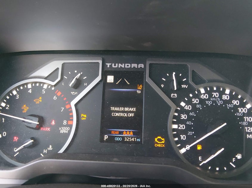 2025 Toyota Tundra VIN 5TFLA5BCXSX003593 IAAI salvage auction — RIGHT SIDE, Wait Title, sold $25 on 2026-09-18 (photo 7)