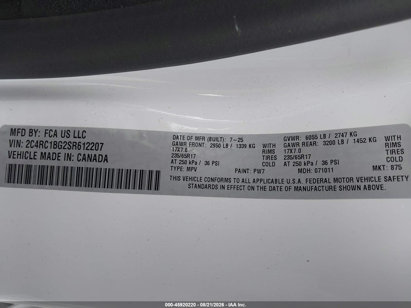 2025 Chrysler Pacifica VIN 2C4RC1BG2SR612207 IAAI salvage auction — NORMAL WEAR, Salvage Title, sold $16,900 on 2026-09-01 (photo 9)