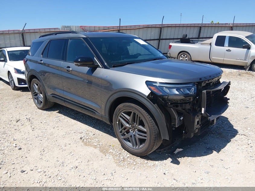 2026 Ford Explorer VIN 1FMUK7KH7TGB16875 — IAAI salvage auction photo