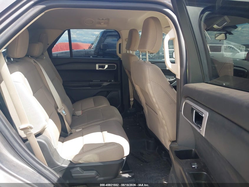 2021 Ford Explorer VIN 1FMSK8BB1MGB73194 IAAI salvage auction — NORMAL WEAR, Sf97 (Colorado), sold $0 on 2026-10-09 (photo 8)
