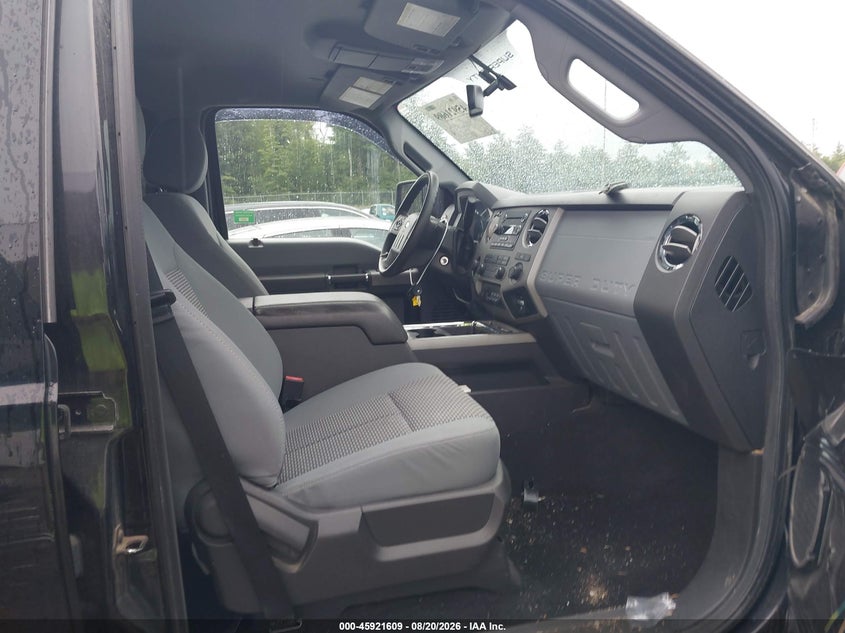 2016 Ford F250 VIN 1FT7W2B67GED44027 IAAI salvage auction — RIGHT SIDE, Clear (Massachusetts), sold $7,450 on 2026-08-28 (photo 5)
