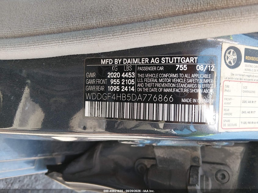 2013 Mercedes-benz C-klasse VIN WDDGF4HB5DA776866 IAAI salvage auction — ENGINE DAMAGE, Certificate Of Destruction (Louisiana), sold $350 on 2026-09-15 (photo 9)