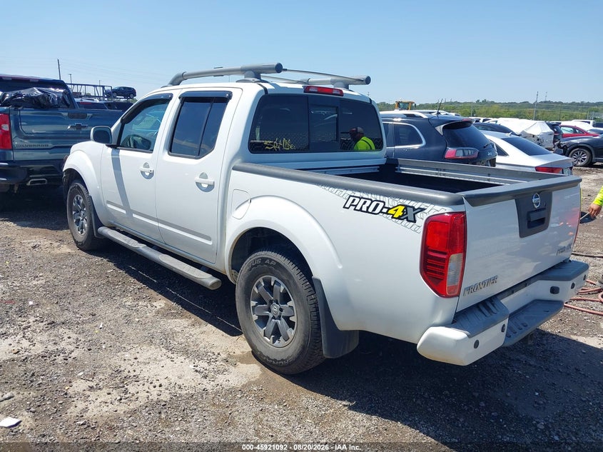 2016 Nissan Navara (frontier) VIN 1N6AD0EV5GN736925 IAAI salvage auction — SIDE, Wait Title, sold $8,150 on 2026-10-13 (photo 3)