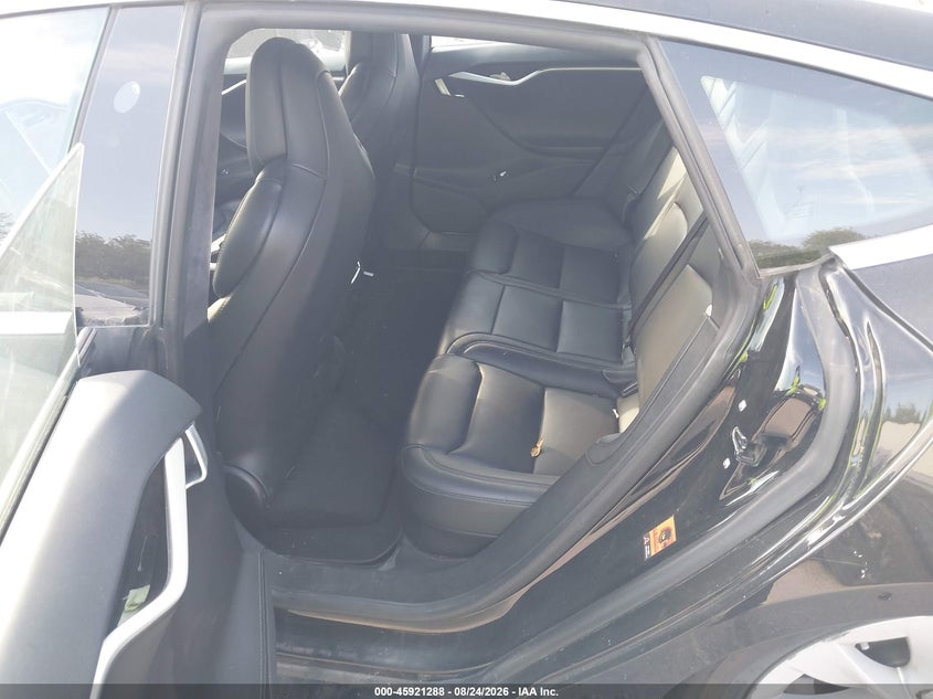 2017 Tesla Model s VIN 5YJSA1E2XHF229448 IAAI salvage auction — NORMAL WEAR, Salvage Title, sold $6,725 on 2026-09-10 (photo 8)
