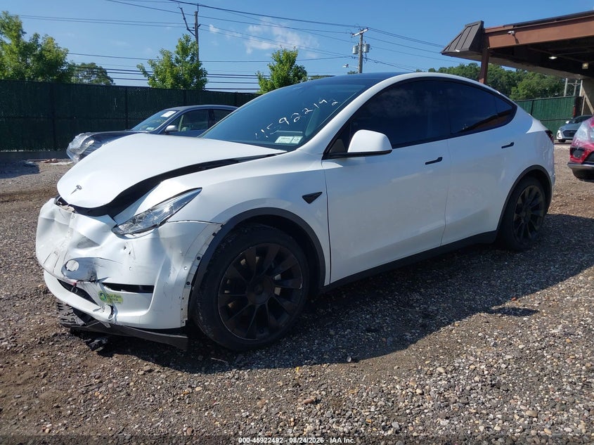 2020 Tesla Model y VIN 5YJYGDEF4LF002746 IAAI salvage auction — FRONT END, Mv-907A (New York), sold $8,100 on 2026-10-09 (photo 6)