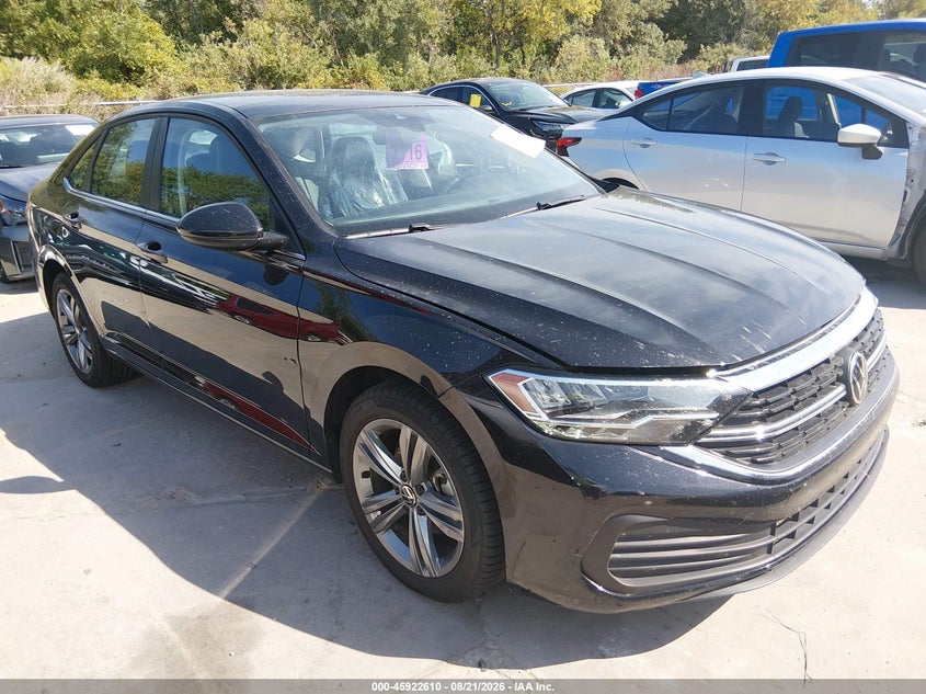 2024 Volkswagen Jetta VIN 3VW7M7BU1RM059917 — IAAI salvage auction photo