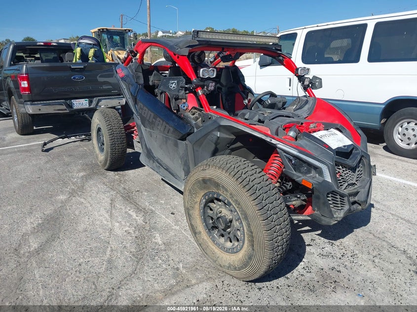 2018 Can-am/ brp Maverick VIN 3JBVXAW26JK001392 — IAAI salvage auction photo