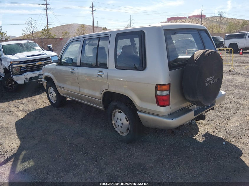 1994 Isuzu Trooper VIN JACDH58V0R7926117 IAAI salvage auction — ALL OVER, Regular (Nevada), sold $50 on 2026-09-04 (photo 3)