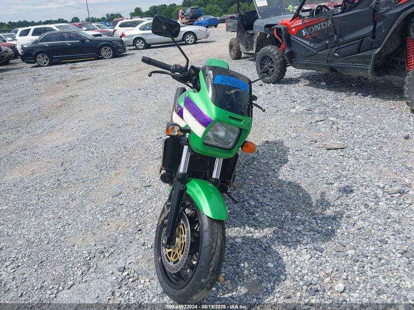 2000 Kawasaki Zr1100 VIN JKAZRBC18YA034071 IAAI salvage auction — FRONT & REAR, Salvage (Pennsylvania), sold $1,300 on 2026-09-09 (photo 5)