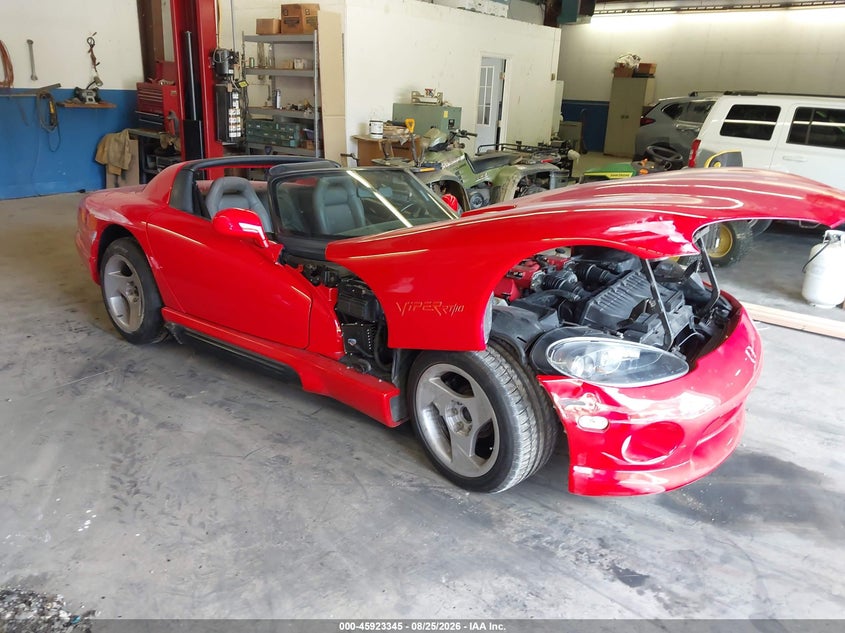 1994 Dodge Viper VIN 1B3BR65E1RV100681 — IAAI salvage auction photo