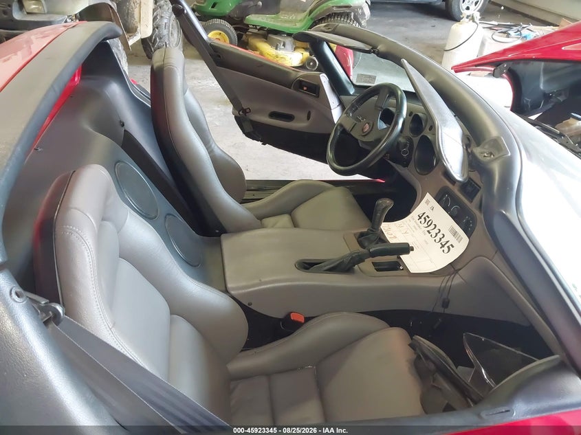 1994 Dodge Viper VIN 1B3BR65E1RV100681 IAAI salvage auction — ALL OVER, Salvage (Pennsylvania), sold $26,750 on 2026-09-10 (photo 5)