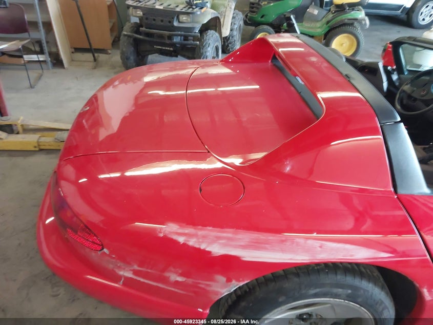 1994 Dodge Viper VIN 1B3BR65E1RV100681 IAAI salvage auction — ALL OVER, Salvage (Pennsylvania), sold $26,750 on 2026-09-10 (photo 8)