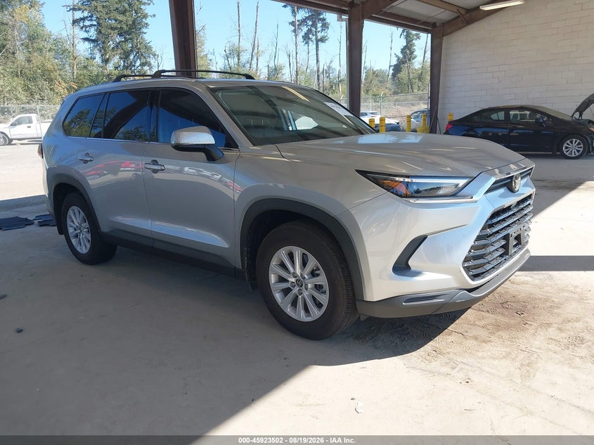 2026 Toyota Highlander VIN 5TDACAB55TS107380 — IAAI salvage auction photo